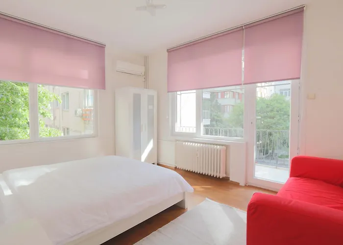 On The Street Of Bagdat Апартаменты Стамбул